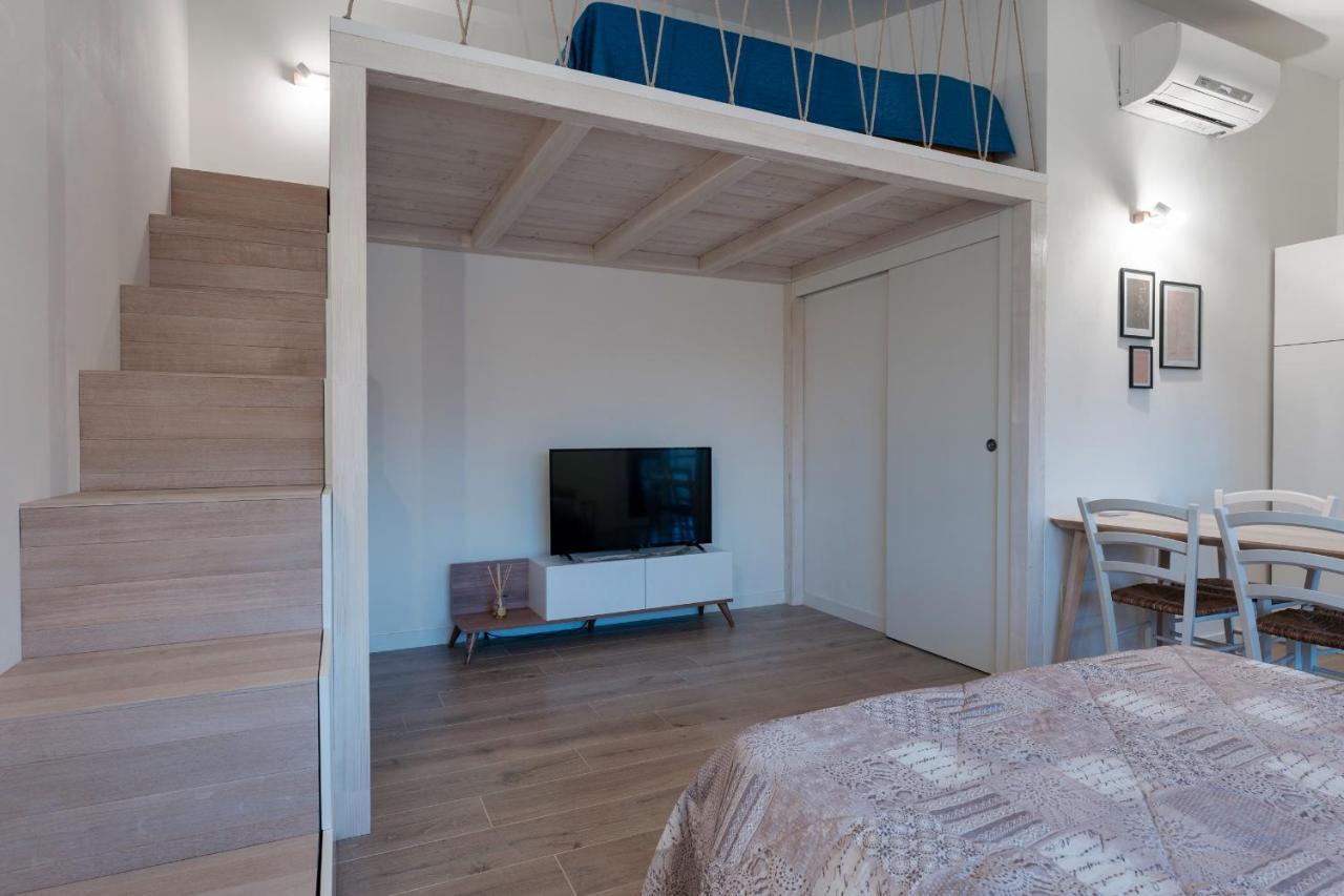 Casa Lugana 19 - Monolocale Con Piscina Direttamente A Lago Sirmione Extérieur photo